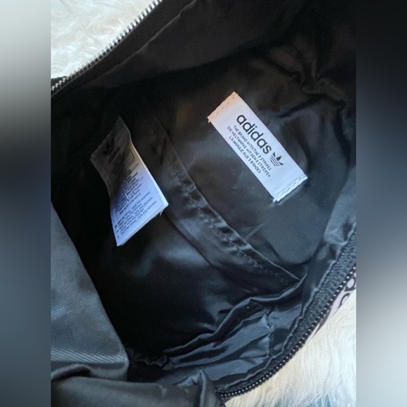 ADIDAS mini backpack - Picture 4 of 4